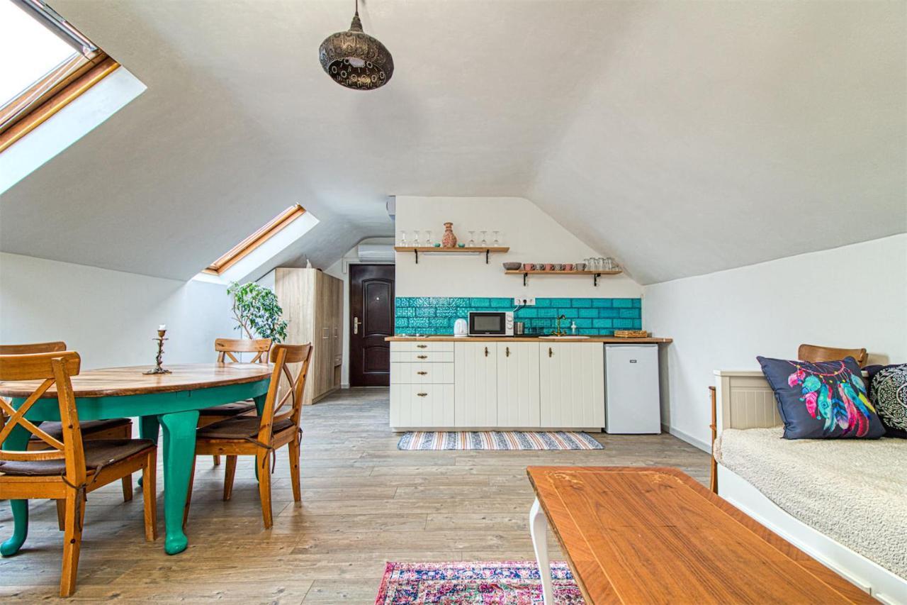 Boholand Apartman Eger Buitenkant foto